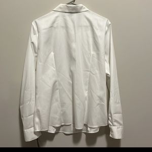 NWT Kasper non iron white shirt long sleeves button cuffs, button front size 16